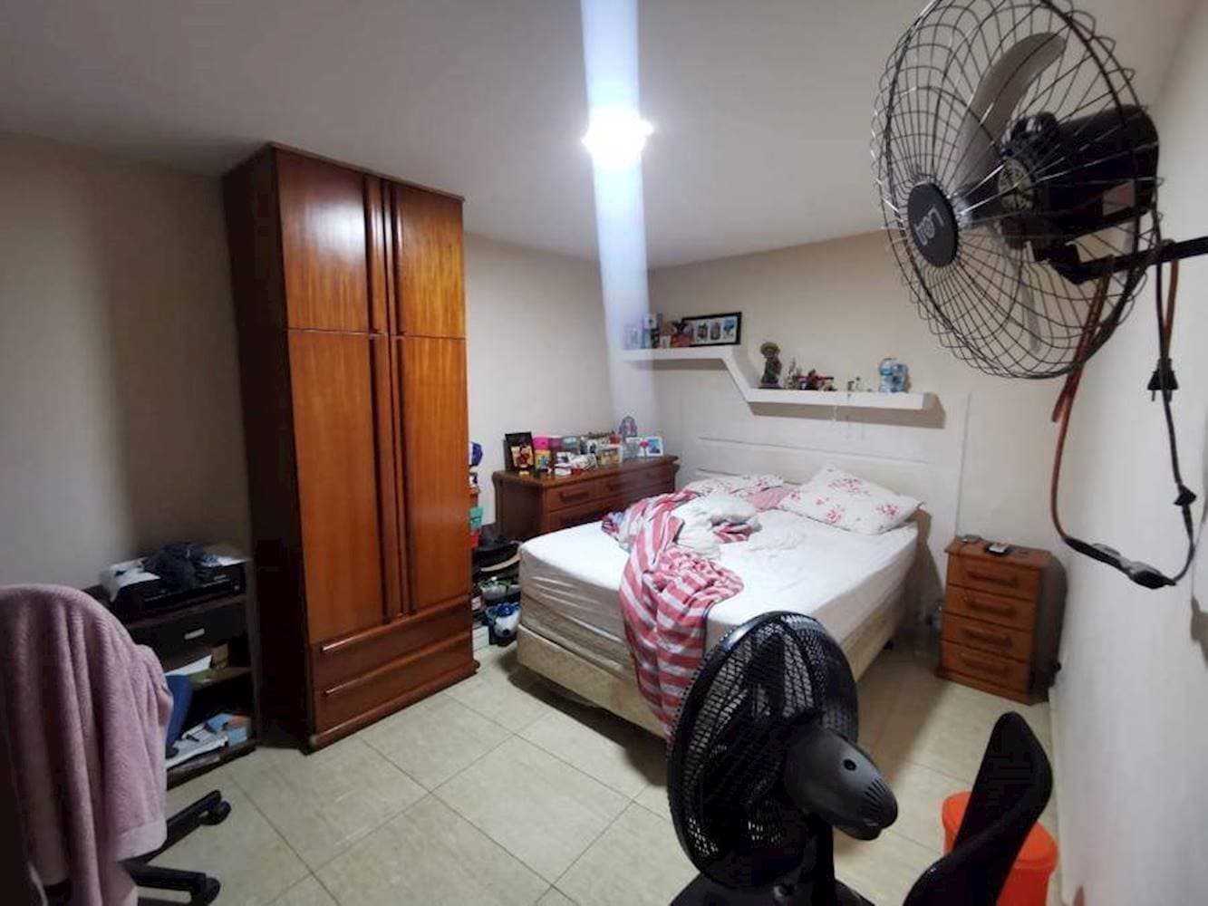 Foto 13 de 18: Casa em leilão em Nilópolis - RJ, bairro Cabral — Casa em Condomínio em Cabral - Nilópolis/RJ