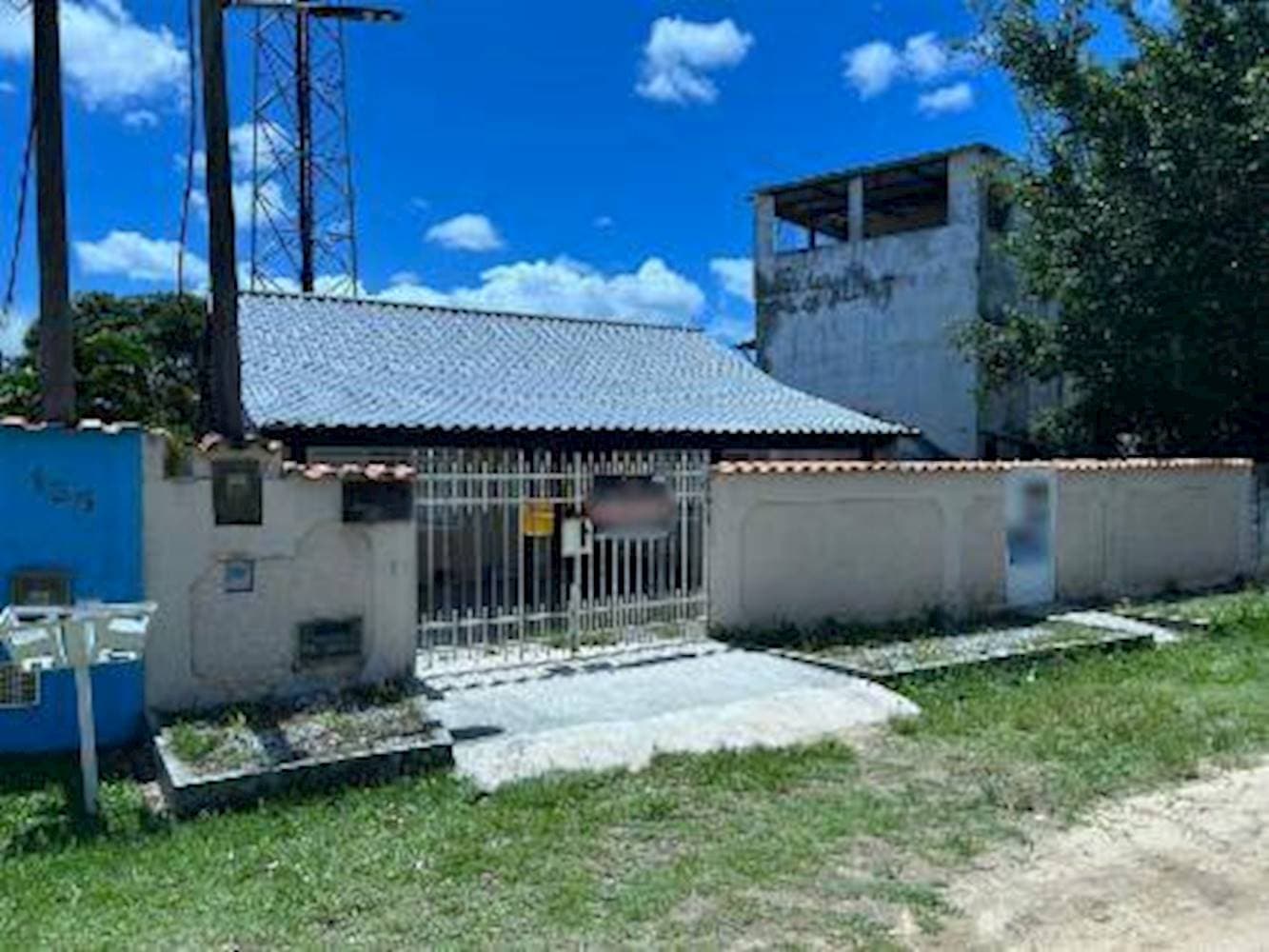 Foto 1 de 22: Casa em leilão em São Pedro Da Aldeia - RJ, bairro Jardim Arco Iris — Casa no Jardim Arco iris em São Pedro da Aldeia/RJ