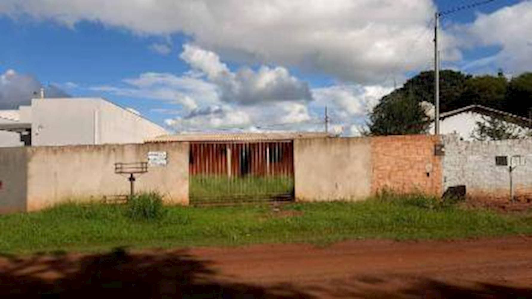 Foto 2 de 14: Casa em leilão em São Gabriel Do Oeste - MS, bairro São Cristóvão — Casa em São Cristóvão - São Gabriel Do Oeste/MS