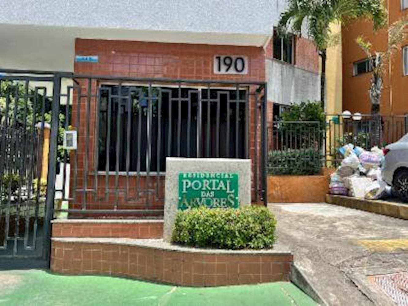 Foto 3 de 4: Apartamento em leilão em Salvador - BA, bairro Narandiba — Apartamento em Narandiba - Salvador/BA
