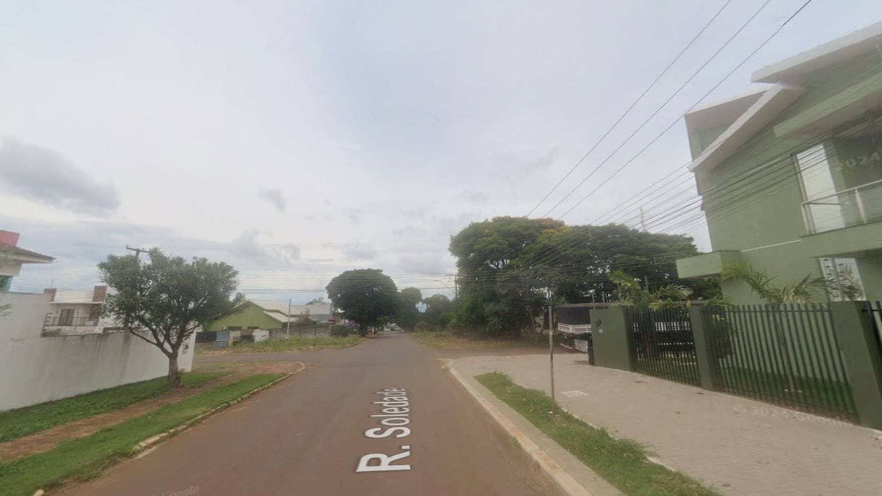 Foto 4 de 5: Casa em leilão em Cascavel - PR, bairro Canadá — Casa no Bairro Canadá - Cascavel/PR