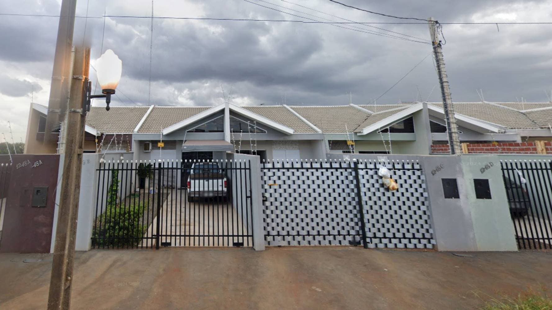Foto 3 de 5: Casa em leilão em Sarandi - PR, bairro Ribeirão Pinguim — Casa em Ribeirão Pinguim - Sarandi/PR
