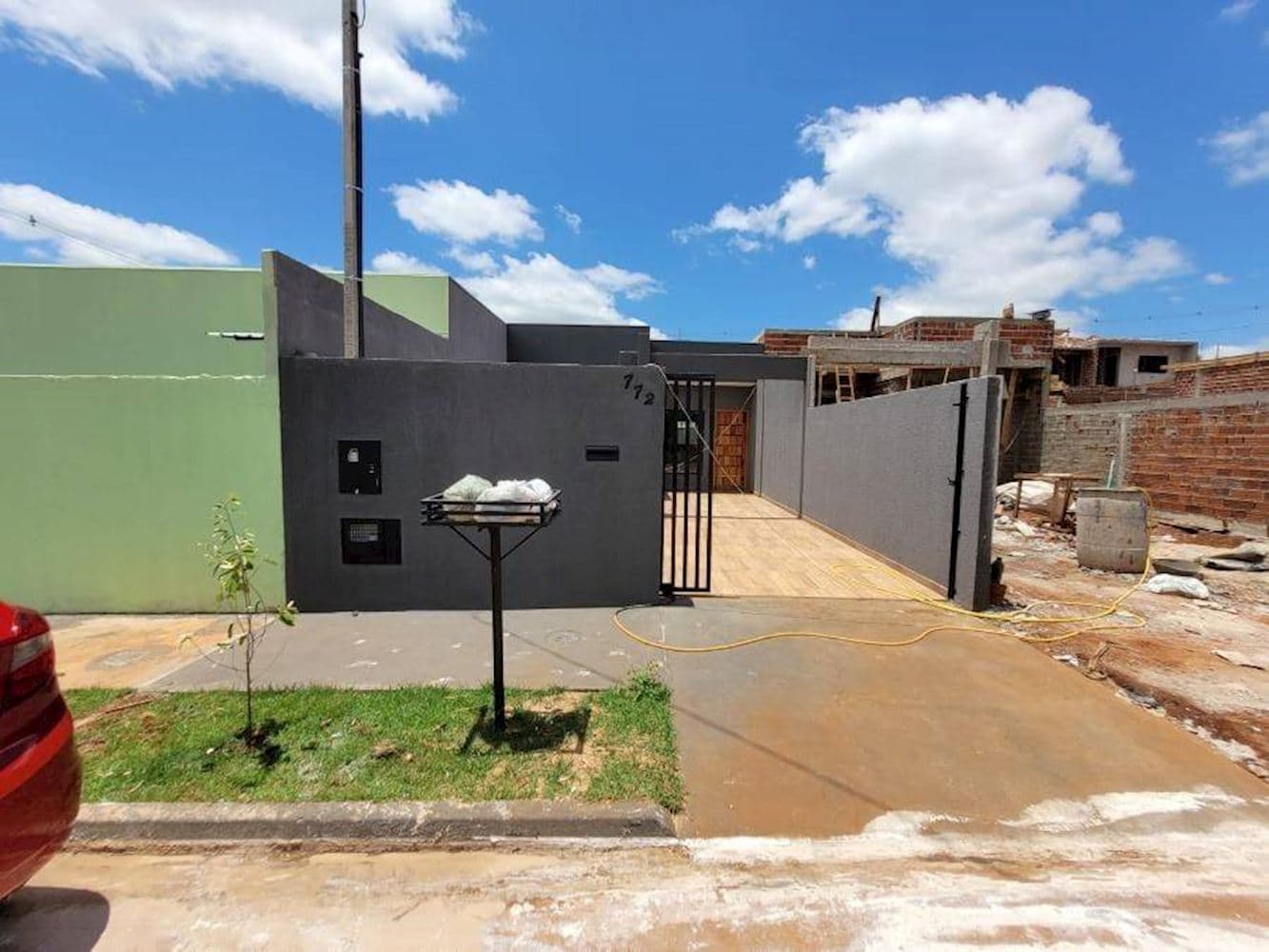 Foto 1 de 12: Casa em leilão em Campo Mourão - PR, bairro Jardim Sol Nascente II — Casa no Jardim Sol Nascente II - Campo Mourão/PR