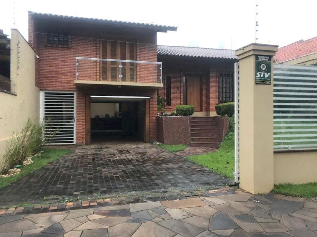 Foto 2 de 20: Casa em leilão em Canoas - RS, bairro Igara — Casa em Igara - Canoas/RS