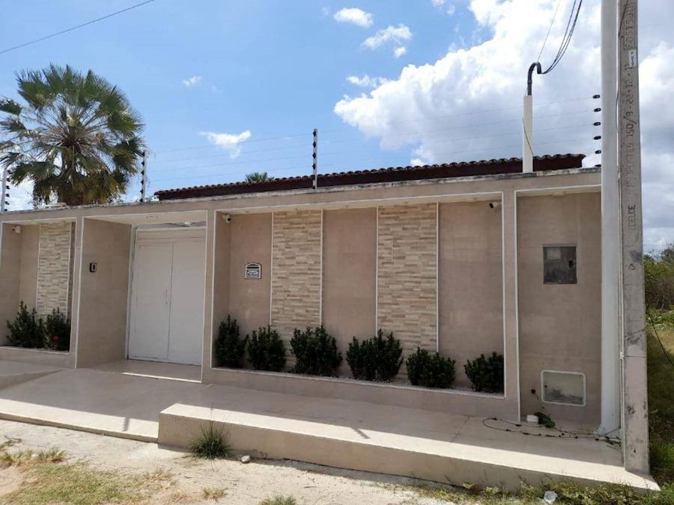 Foto 1 de 14: Casa em leilão em São Gonçalo Do Amarante - CE, bairro Carioca — Casa em Carioca - São Gonçalo Do Amarante/CE