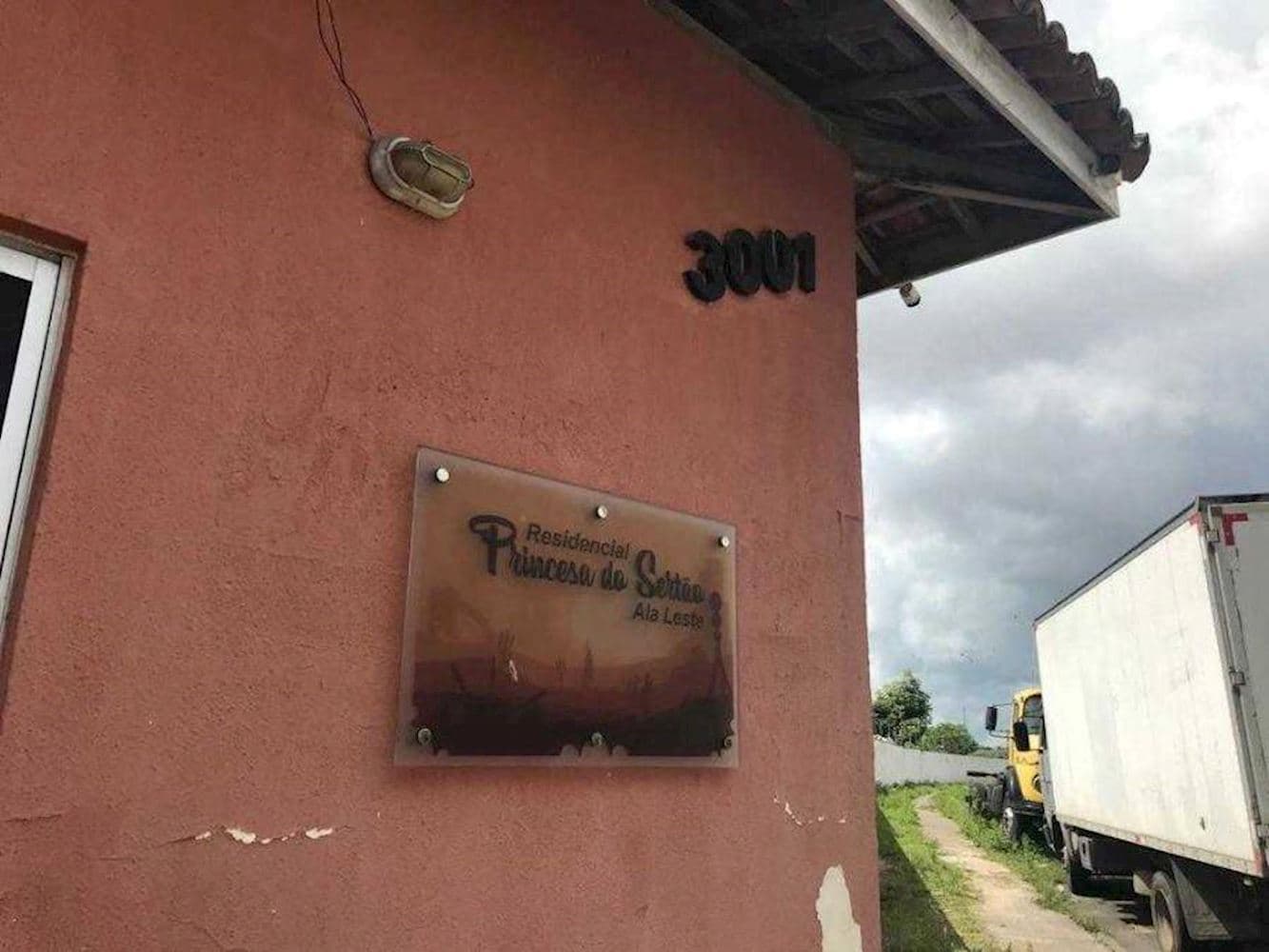 Foto 3 de 12: Apartamento em leilão em Feira De Santana - BA, bairro Muchila — Apartamento em Muchila - Feira De Santana/BA