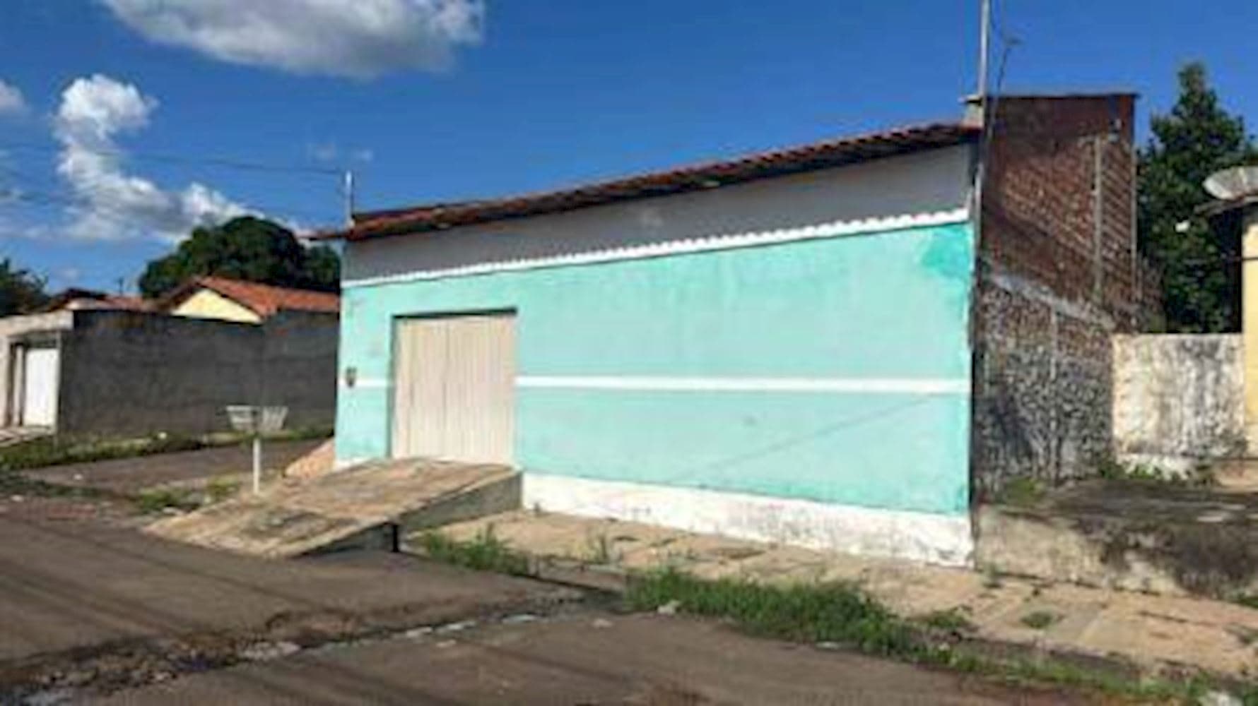 Foto 1 de 14: Casa em leilão em Caxias - MA, bairro Teso Duro — Casa em Teso Duro - Caxias/MA