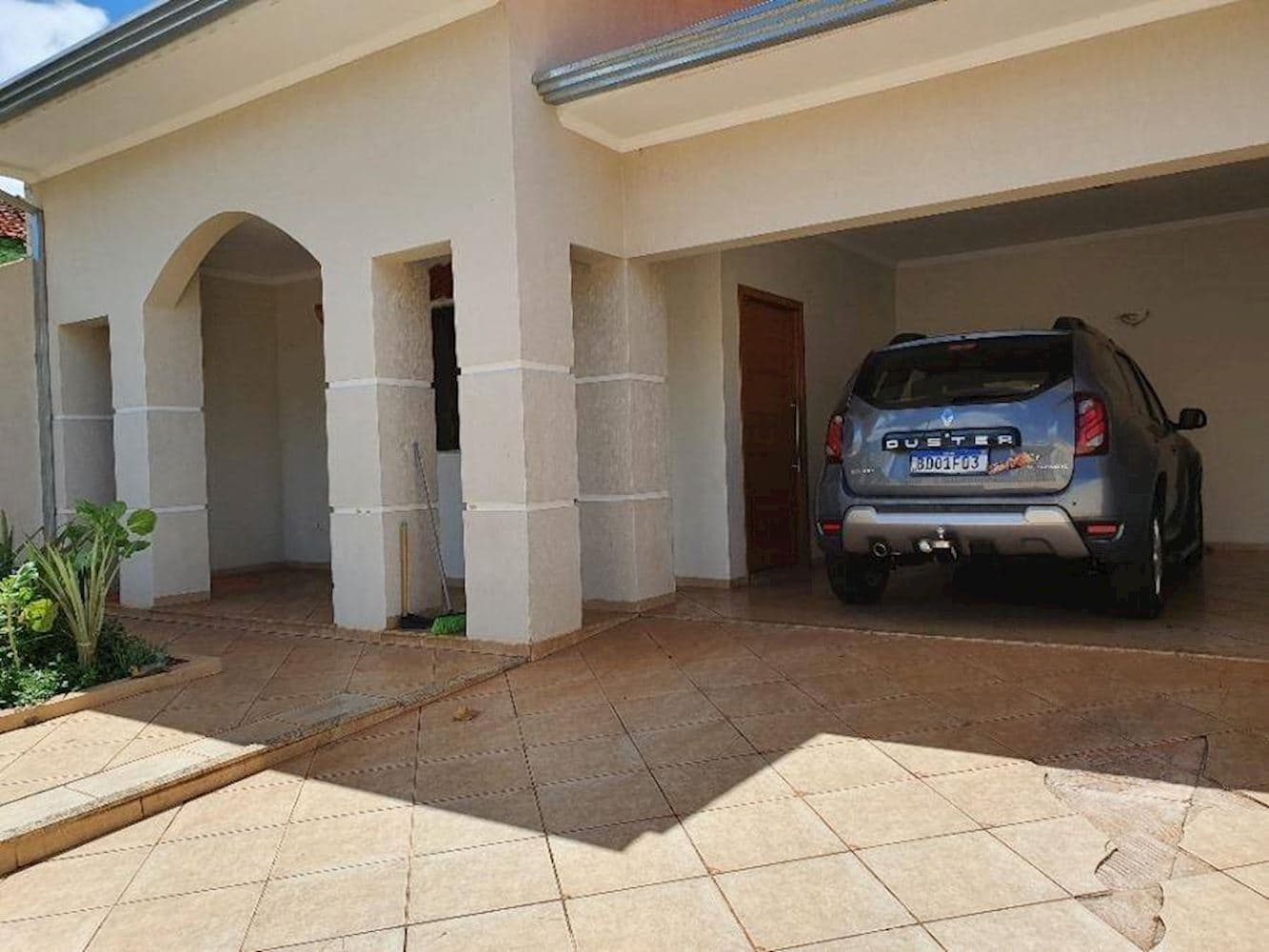 Foto 3 de 15: Casa em leilão em Ourinhos - SP, bairro Vila Soares — Casa na Vila Soares - Ourinhos/SP