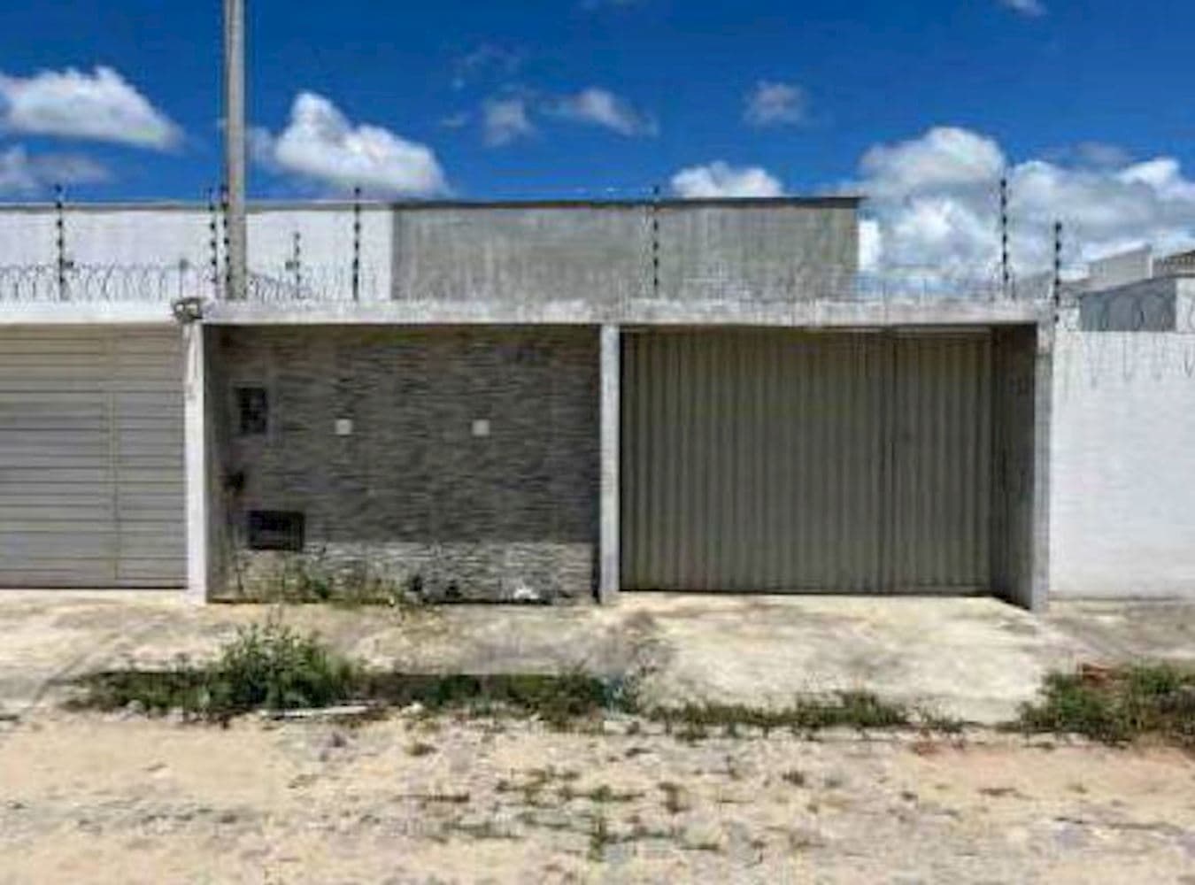 Foto 1 de 4: Casa em leilão em Parnamirim - RN, bairro Nova Esperança — Casa de Condomínio em Nova Esperança - Parnamirim/RN
