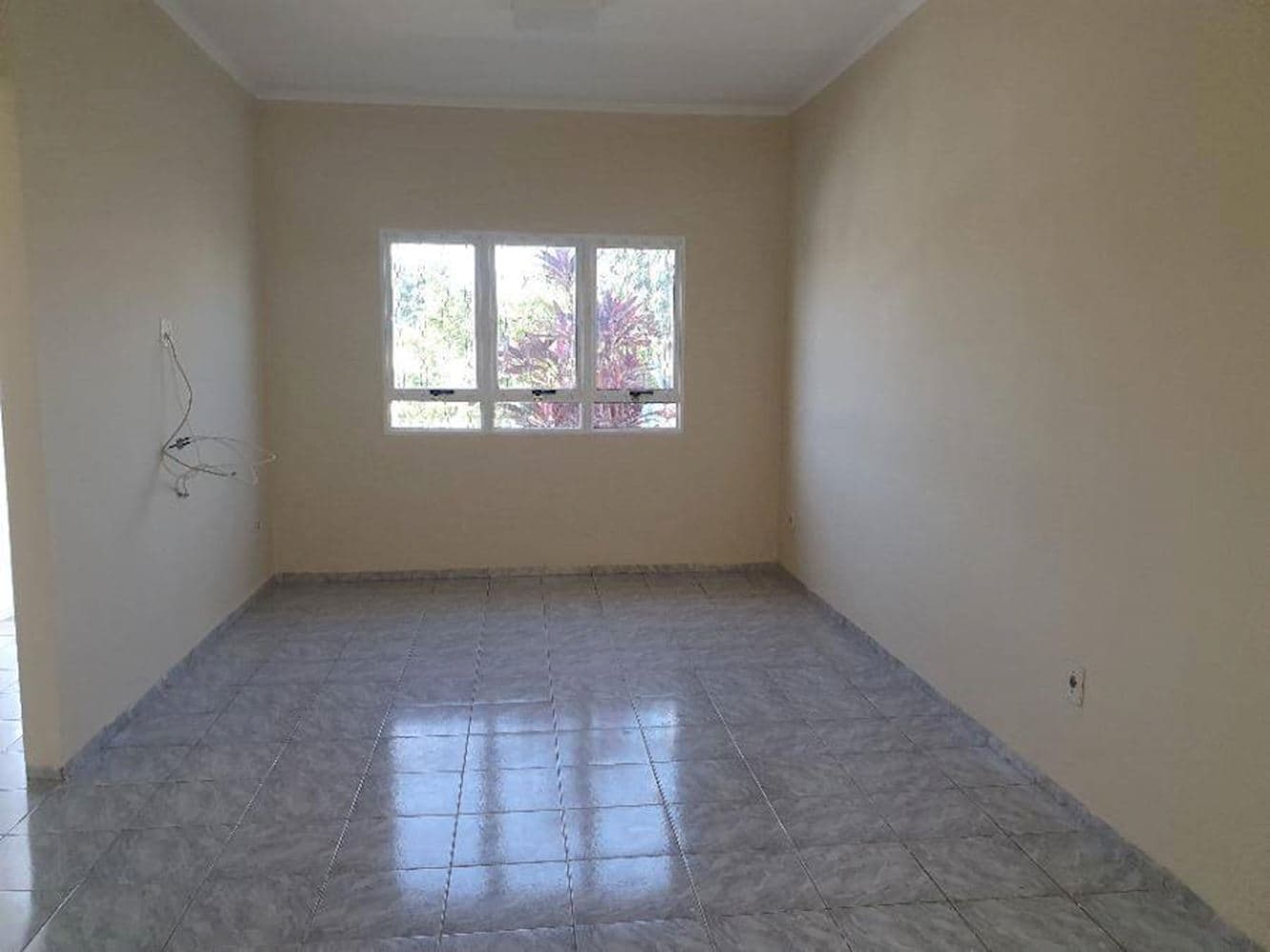 Foto 4 de 15: Casa em leilão em Marília - SP, bairro Jardim Pérola — Casa no Jardim Pérola em Marília/SP