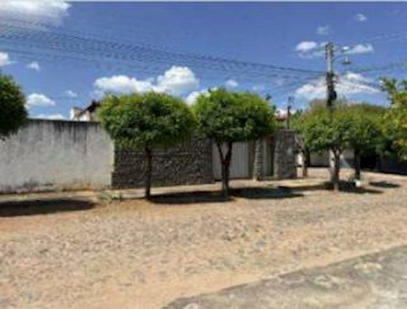 Foto 2 de 3: Casa em leilão em Crateús - CE, bairro Planalto — Casa em Planalto - Cratéus/CE