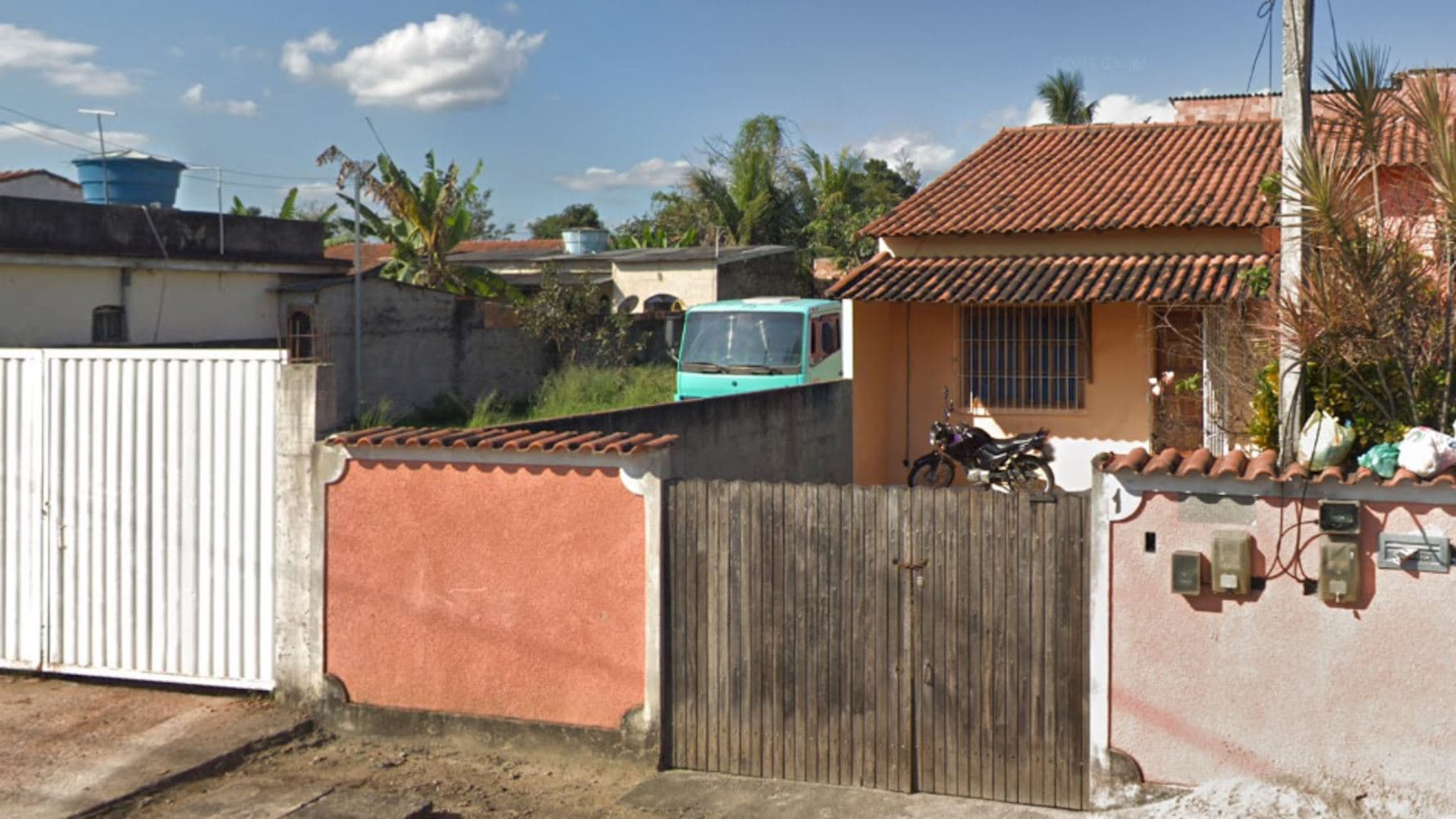 Foto 2 de 5: Casa em leilão em Itaboraí - RJ, bairro Ampliação — Casa em Ampliação - Itaboraí/RJ