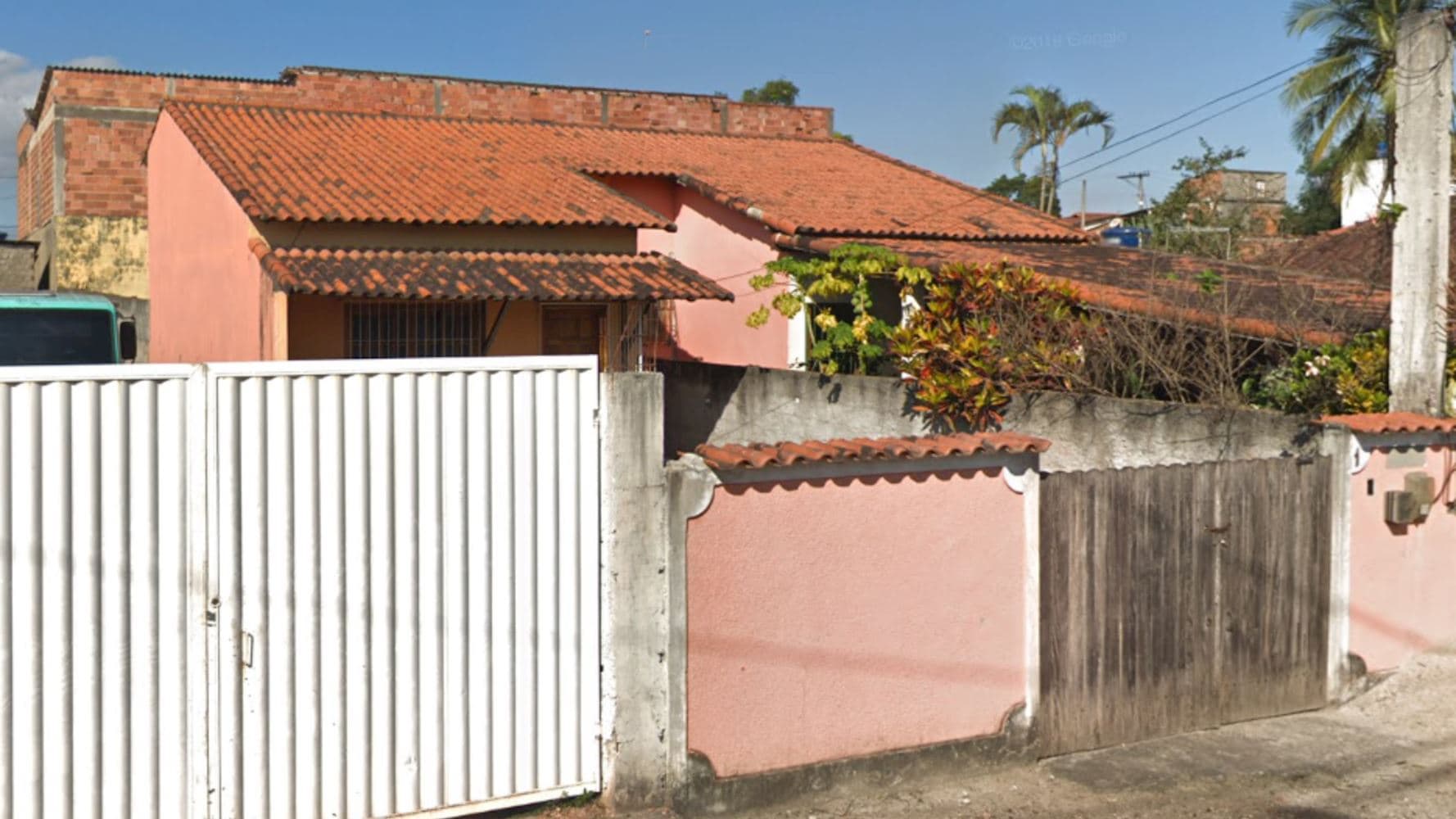 Foto 3 de 5: Casa em leilão em Itaboraí - RJ, bairro Ampliação — Casa em Ampliação - Itaboraí/RJ