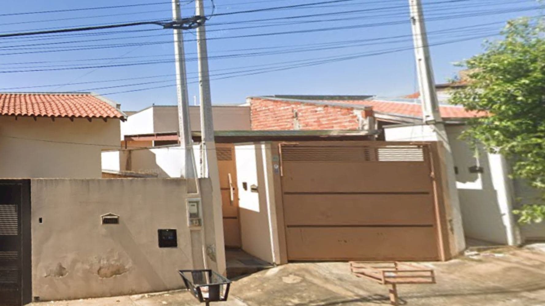 Foto 2 de 6: Casa em leilão em Votuporanga - SP — Casa no Parque Reidencial Santa Amélia em Votuporanga/SP