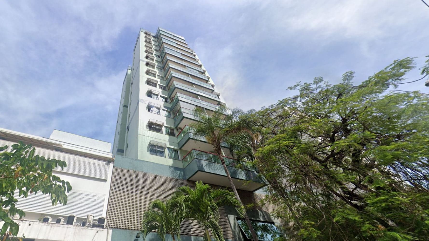 Foto 4 de 6: Apartamento em leilão em Niterói - RJ, bairro Icaraí — Apartamento no "Edifício Montserrat" - Icaraí - Niterói/RJ