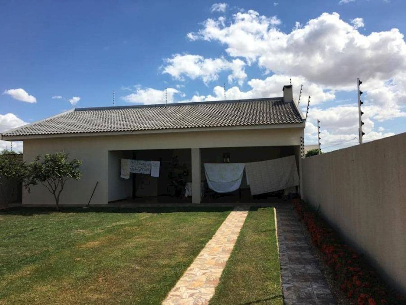 Foto 13 de 14: Casa em leilão em Lucas Do Rio Verde - MT, bairro Veneza — Casa em Veneza - Lucas do Rio Verde/MT