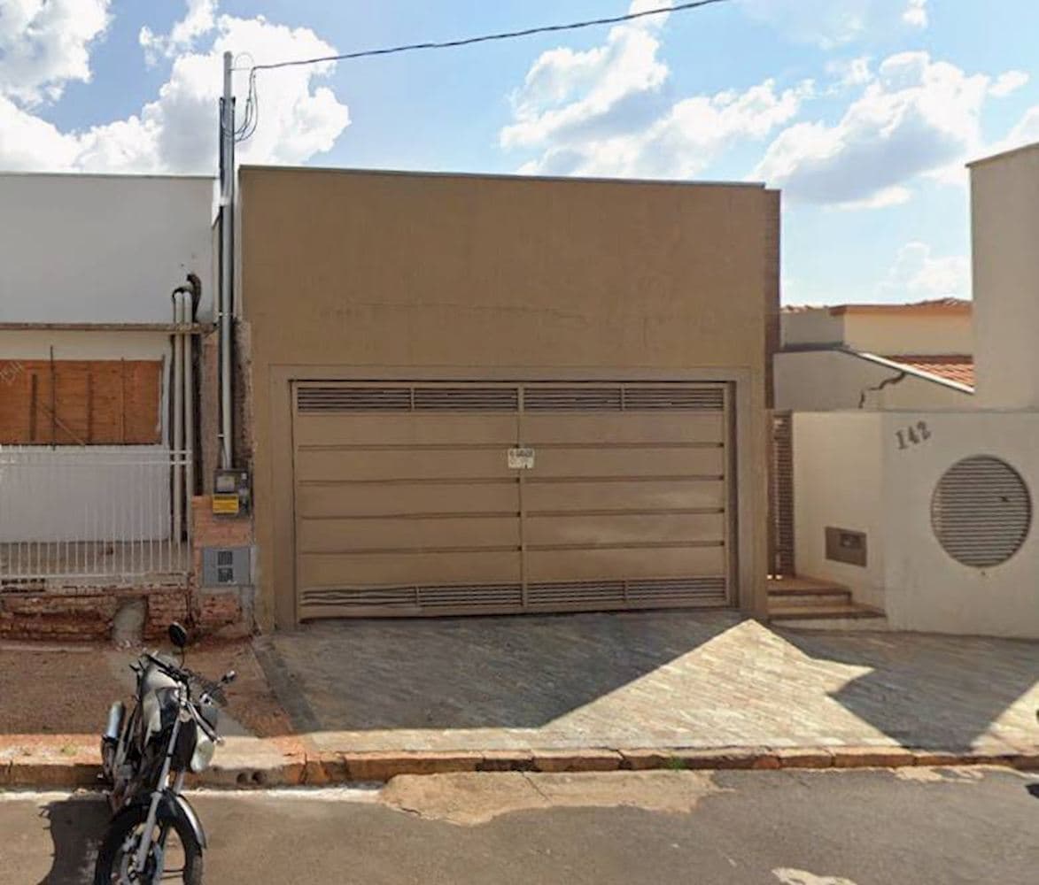 Foto 3 de 3: Casa em leilão em Tupã - SP, bairro Centro — Casa no Centro - Tupã/SP