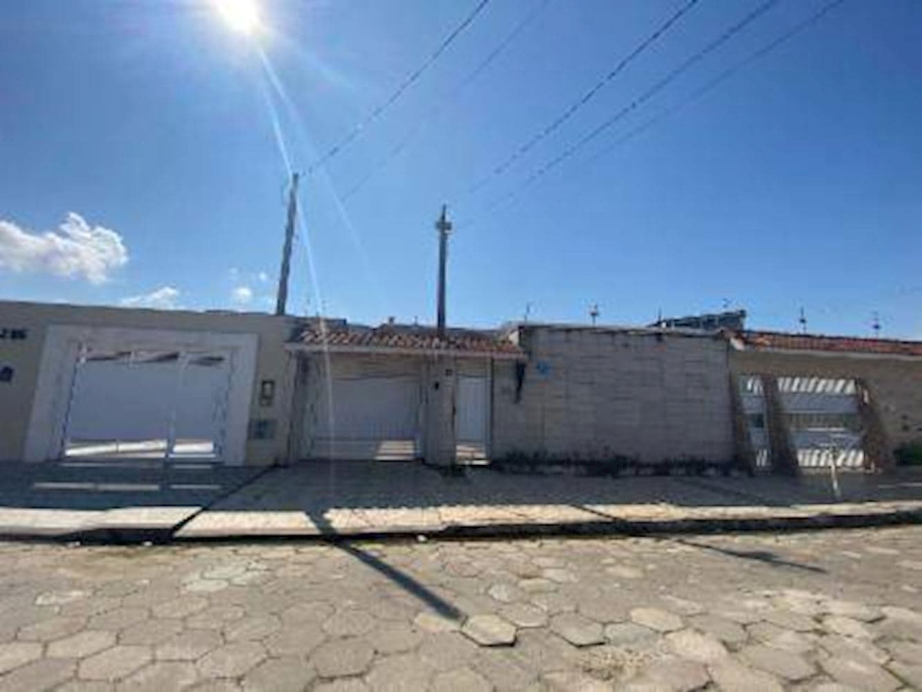 Foto 7 de 7: Casa em leilão em Mongaguá - SP, bairro Balneário Itaóca — Casa no Balneário Itaóca em Mongaguá/SP