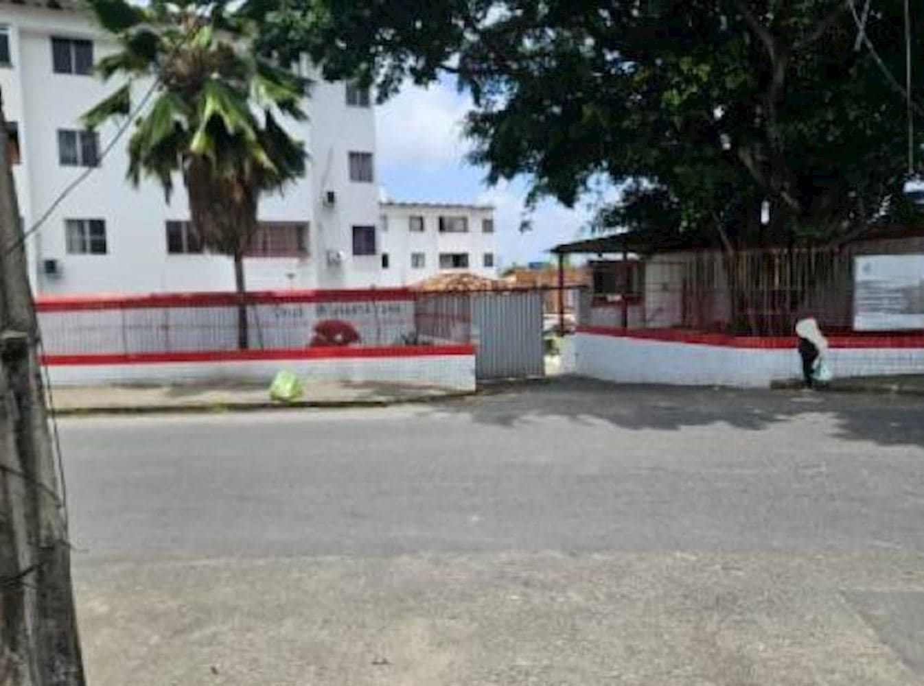 Foto 1 de 3: Apartamento em leilão em Recife - PE, bairro Fundão — Apartamento em Fundão - Recife/PE
