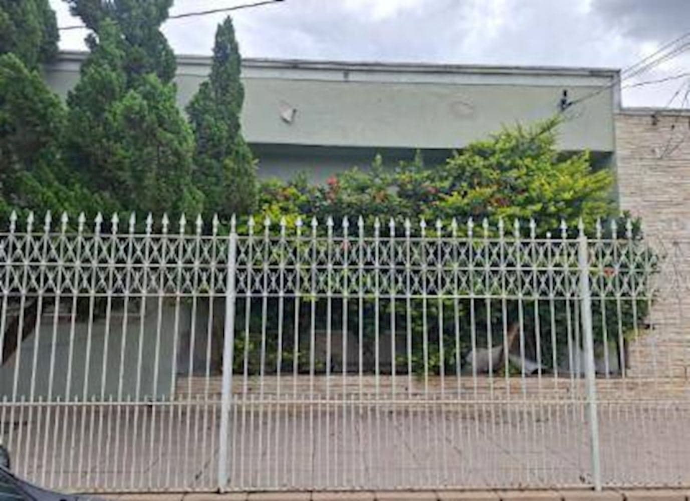 Foto 3 de 4: Casa em leilão em Lorena - SP, bairro Centro — Casa no Centro de Lorena/SP