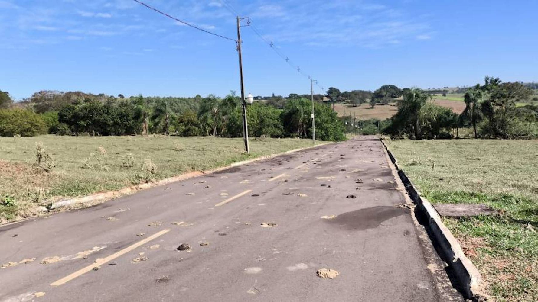 Foto 10 de 19: Terreno em leilão em Pérola - PR — Terreno no Condomínio Parque Residencial Viva - Perola - Pérola/PR - (Lote 08 Quadra 04)