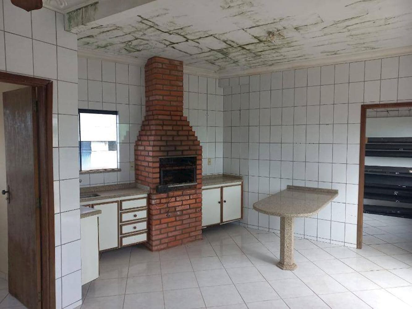 Foto 28 de 28: Casa em leilão em Rondonópolis - MT, bairro Vila Birigui — Casa na Vila Birigui em Rondonópolis/MT