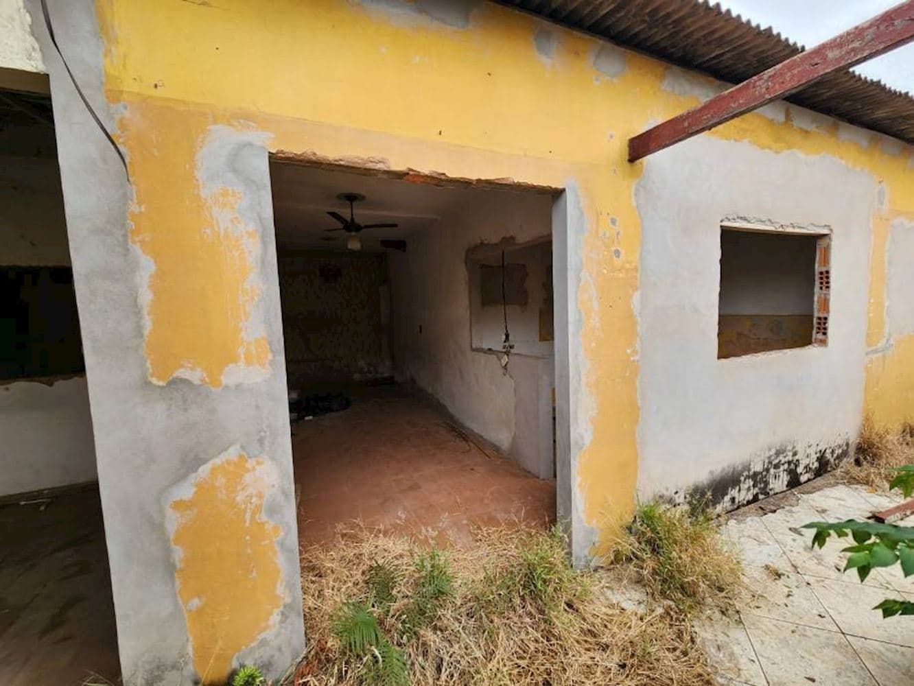 Foto 6 de 10: Casa em leilão em Tupã - SP, bairro Vila Das Industrias — Casa na Vila Das Industrias - Tupã/SP