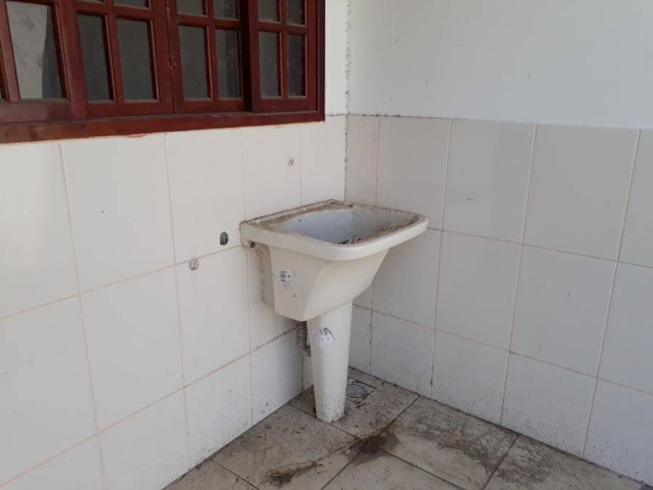 Foto 5 de 11: Casa em leilão em Queimados - RJ, bairro Centro — Casa no Centro de Queimados/RJ