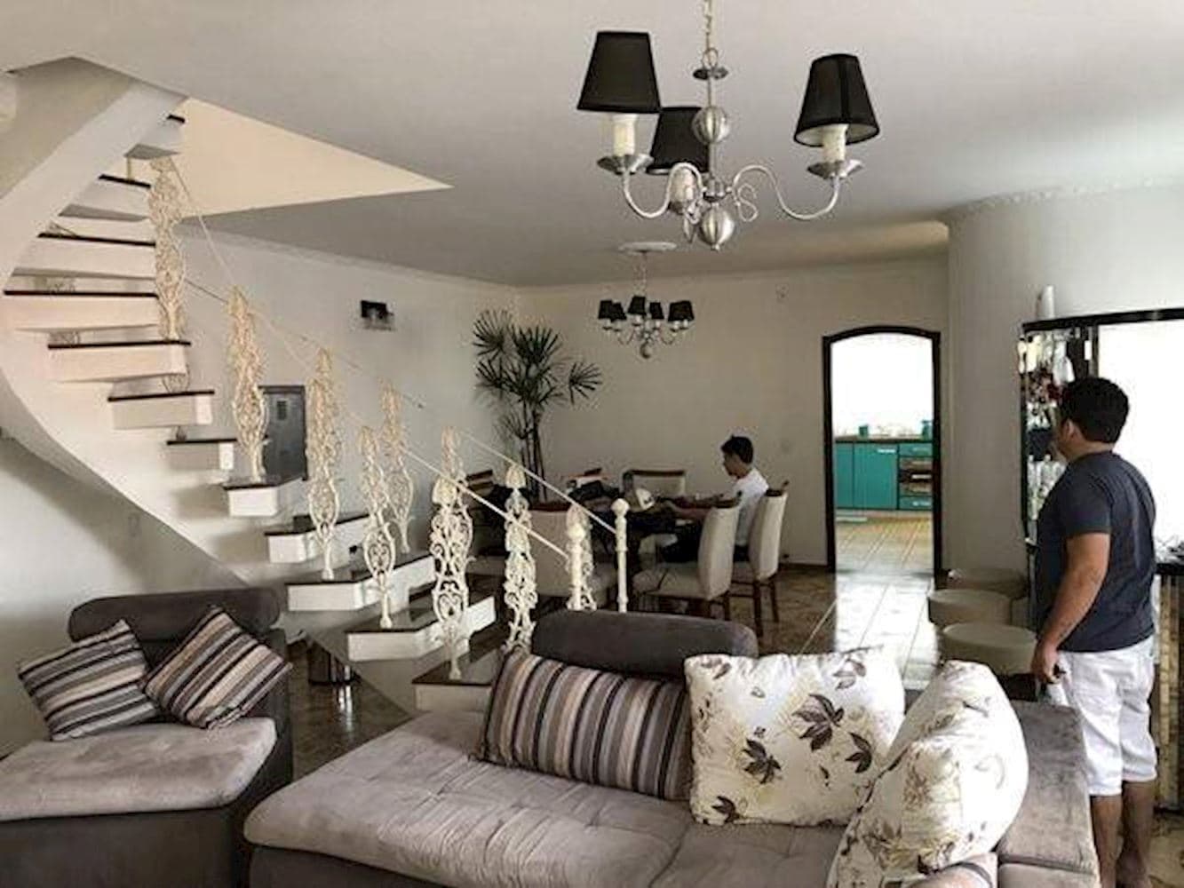 Foto 6 de 36: Casa em leilão em Jundiaí - SP, bairro Vila Maria Genoveva — Casa na Vila Maria Genoveva - Jundiaí/SP