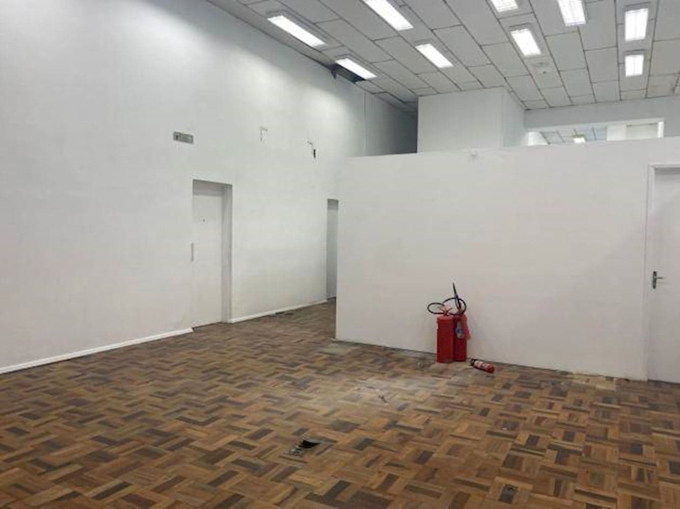 Foto 9 de 17: Comercial em leilão em Santa Vitória Do Palmar - RS, bairro Centro — Imóvel Comercial (Ex-Agência) - Centro - Santa Vitória do Palmar/RS