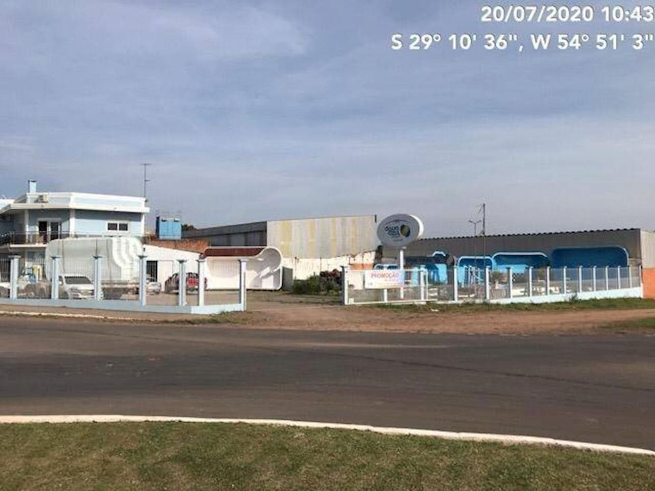 Foto 1 de 8: Comercial em leilão em Santiago - RS, bairro Gaspar Dutra — Loja Comercial no "Condomínio Água Azul" - Gaspar Dutra - Santiago/RS