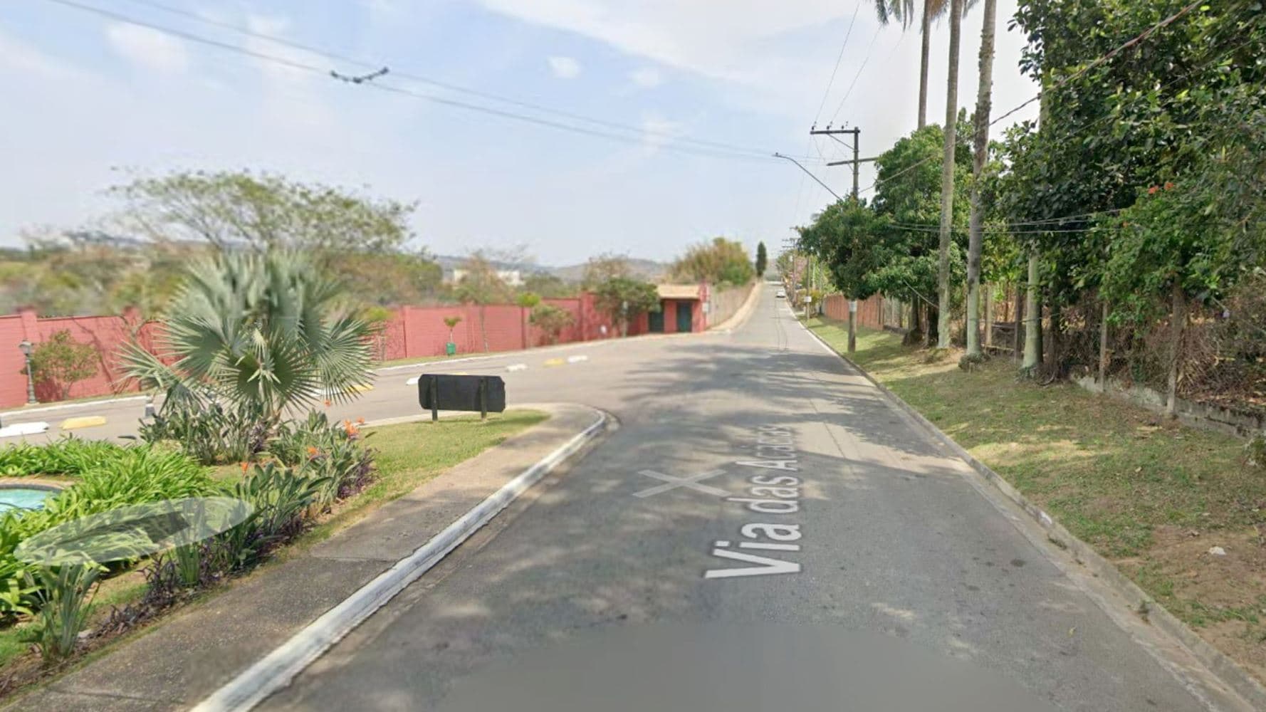 Foto 4 de 5: Casa em leilão em Cabreúva - SP, bairro Pinhal — Terreno no “Cond. Pq. Res. Paradise I” – Pinhal - Cabreúva/SP