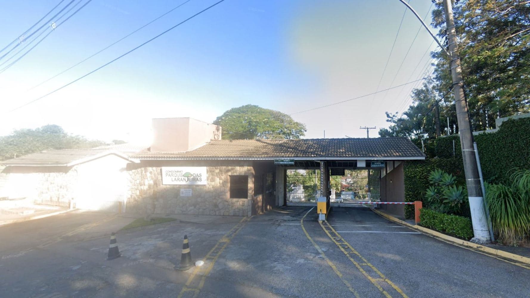 Foto 3 de 5: Casa em leilão em Itatiba - SP, bairro Parque das Laranjeiras — Casa no “Condomínio Parque das Laranjeiras” em Itatiba/SP
