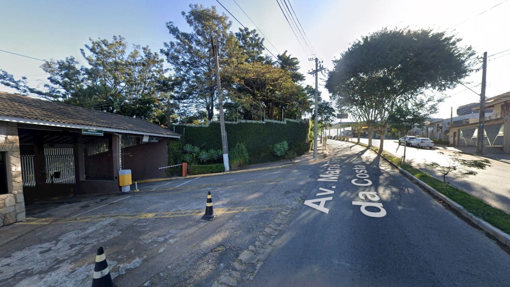 Foto 4 de 5: Casa em leilão em Itatiba - SP, bairro Parque das Laranjeiras — Casa no “Condomínio Parque das Laranjeiras” em Itatiba/SP