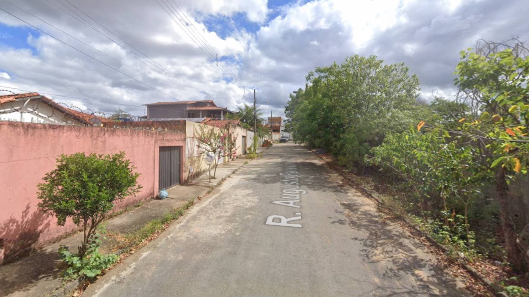 Foto 6 de 6: Casa em leilão em Montes Claros - MG, bairro José Carlos — Casa em José Carlos - Montes Claros/MG