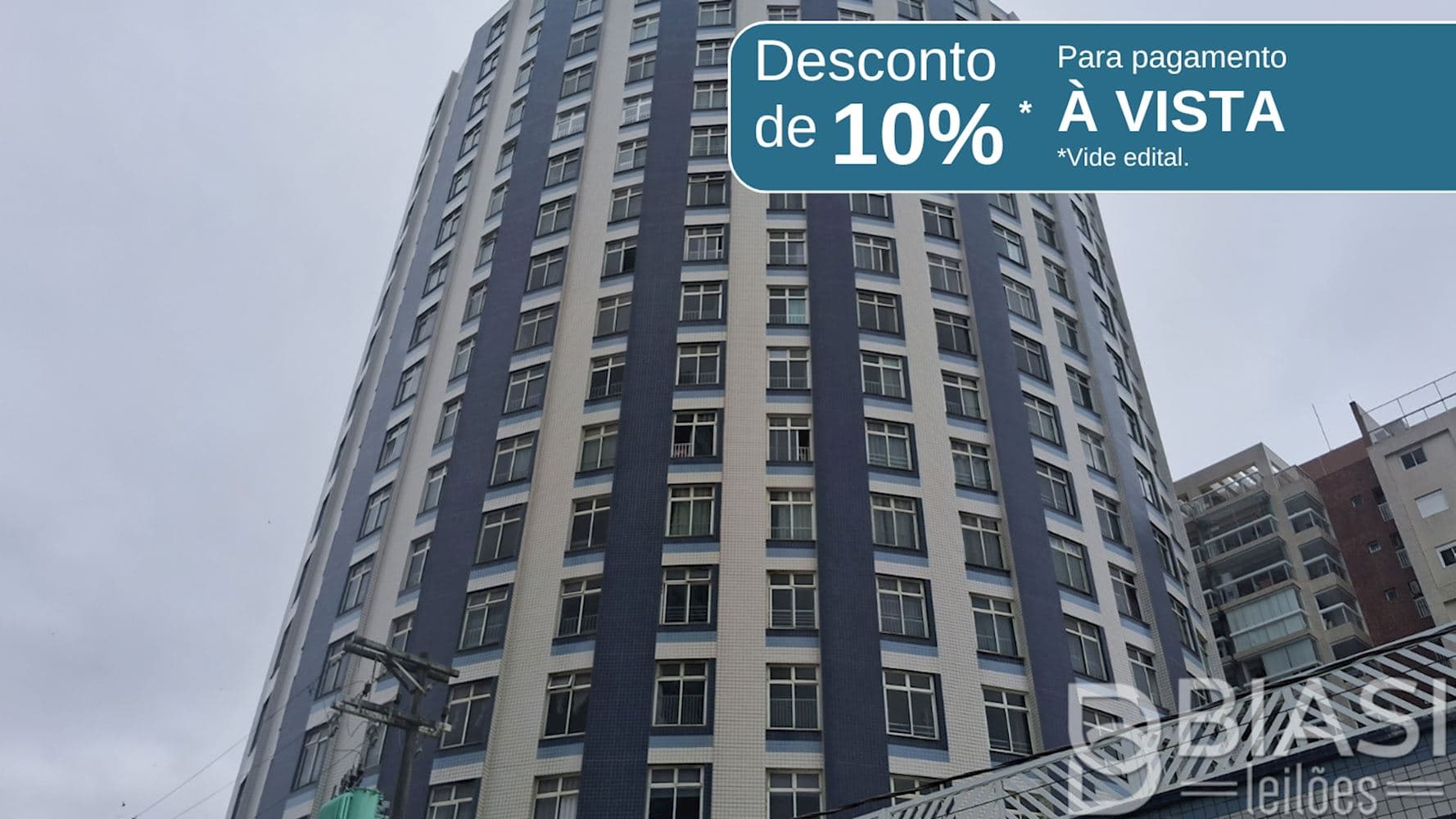 Foto 1 de 8: Apartamento em leilão em Itanhaém - SP, bairro Praia do Sonho — Apartamento no "Edifício Abarebebê" - Praia do Sonho - Itanhaém/SP