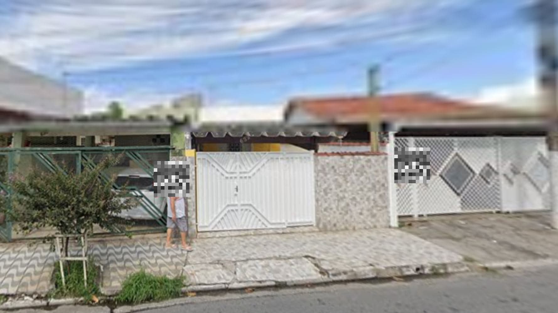Foto 1 de 5: Terreno em leilão em Taubaté - SP, bairro Areão — Casa no Parque São Luís  -  Taubaté/SP