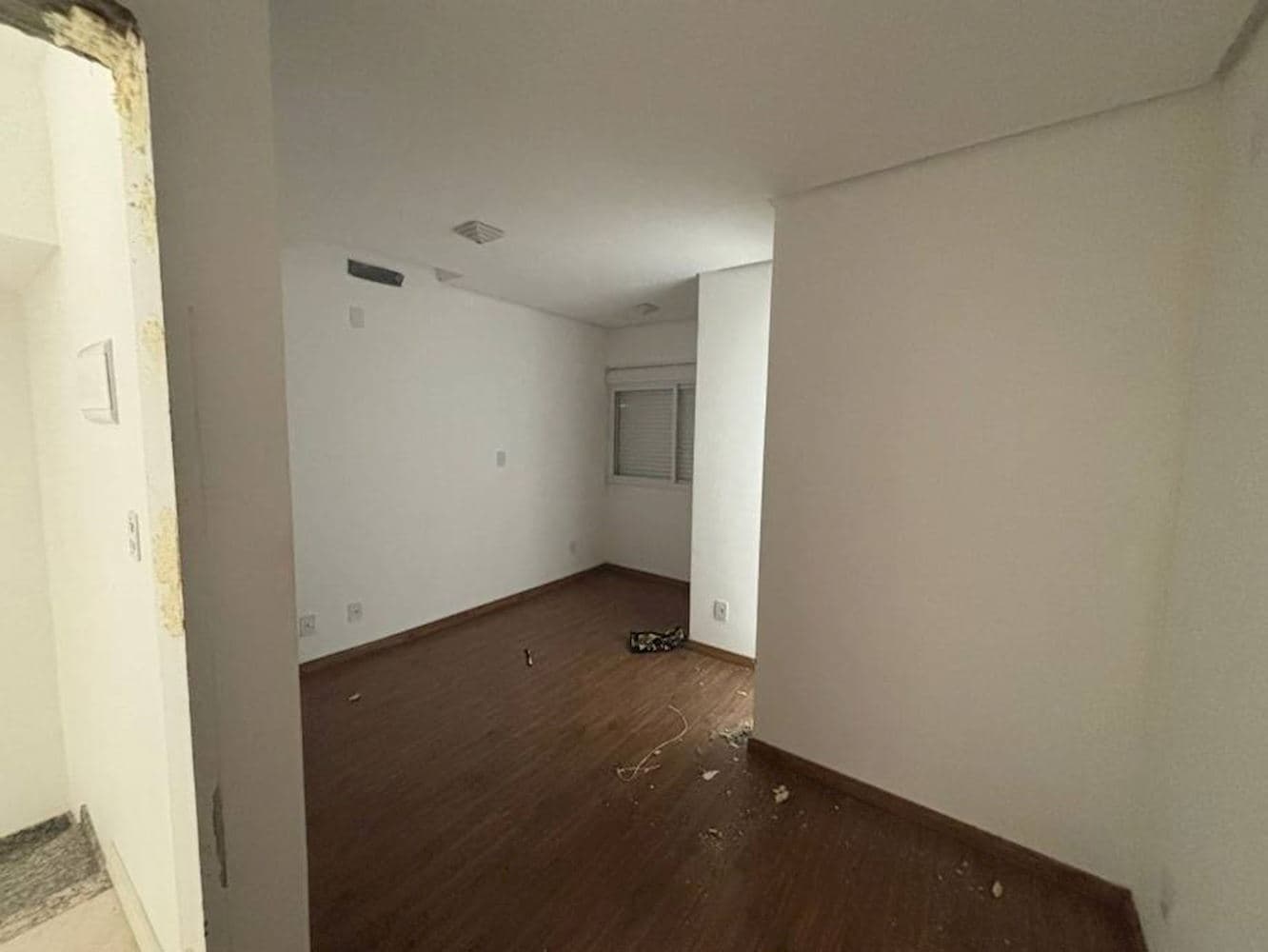 Foto 6 de 11: Casa em leilão em Canoas - RS, bairro Brigadeira — Casa de condomínio em Brigadeira - Canoas/RS