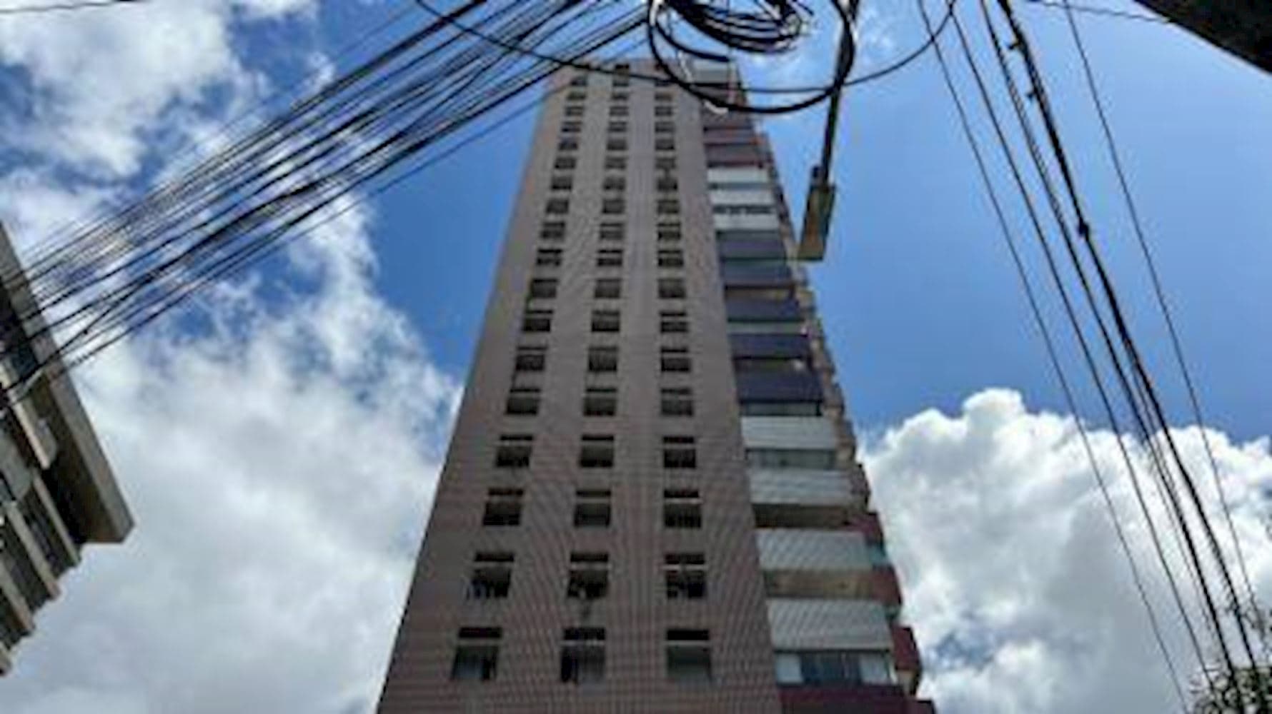 Foto 5 de 5: Apartamento em leilão em Recife - PE, bairro Madalena — Apartamento no "Edifício Maison Boticelli" - Madalena - Recife/PE