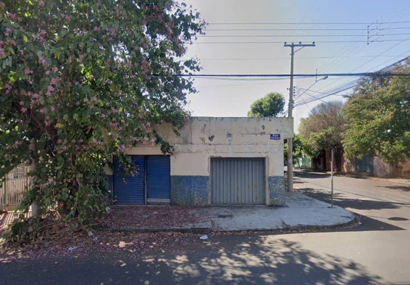 Foto 1 de 12: Casa em leilão em Birigui - SP, bairro Jardim Planalto — Casa no Jardim Planalto em Birigui/SP