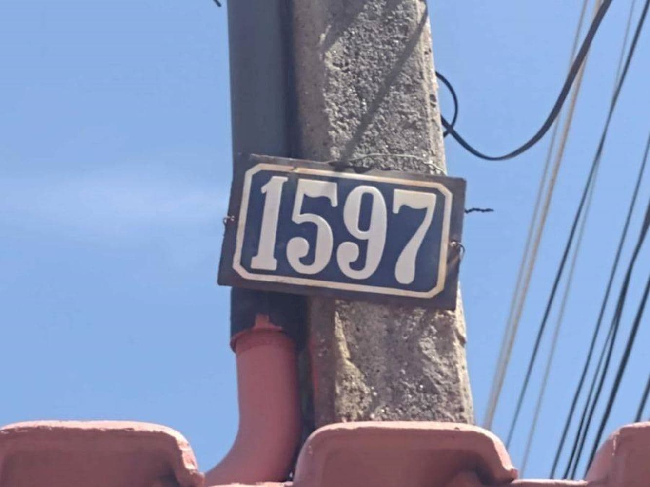 Foto 3 de 11: Casa em leilão em Nilópolis - RJ, bairro Centro — Casa no Centro de Nilópolis/RJ