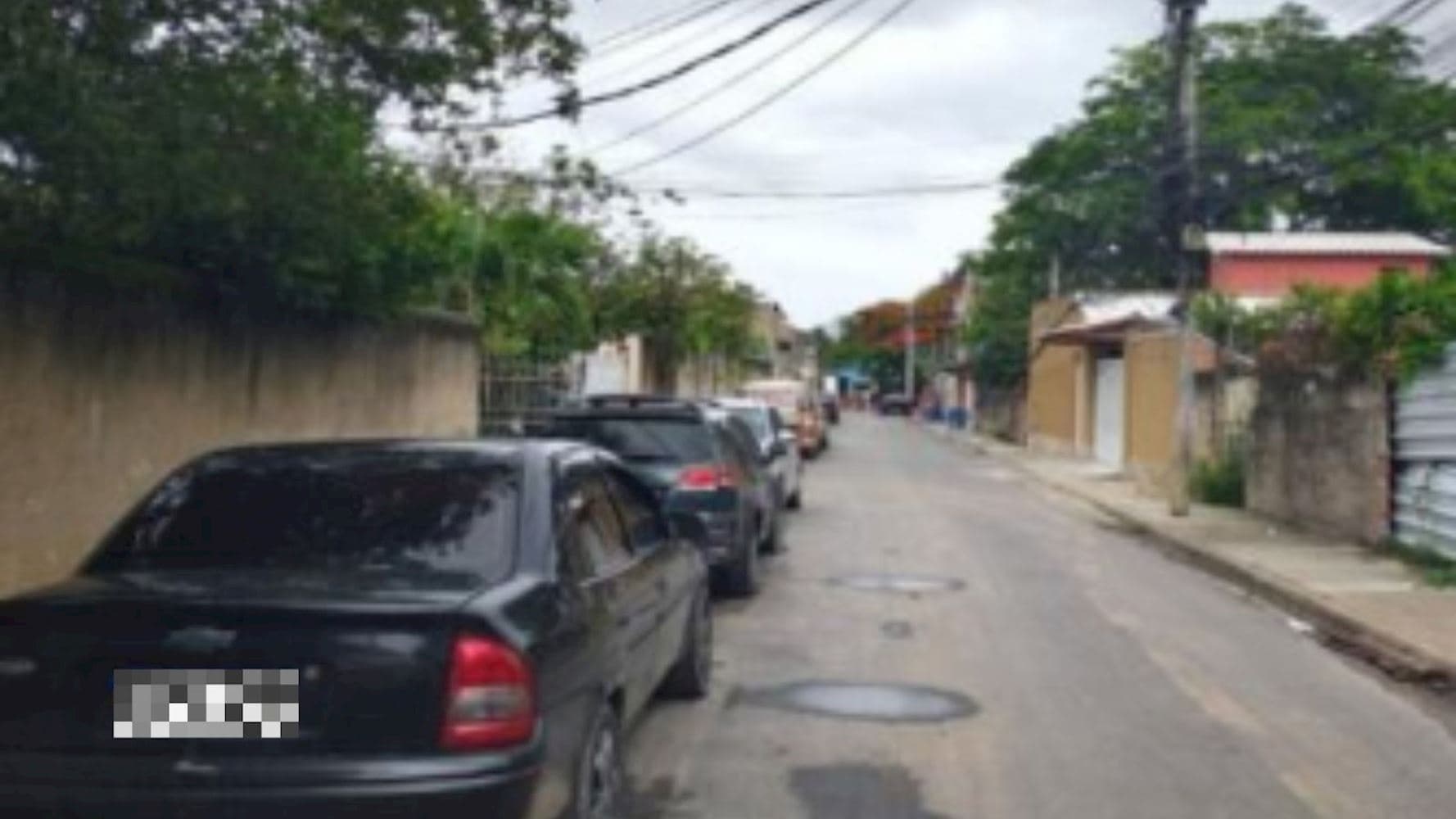 Foto 4 de 5: Casa em leilão em Niterói - RJ, bairro Engenho do Mato — Casa no "Condomínio Village Ana Carolina" - Engenho do Mato - Niterói/RJ