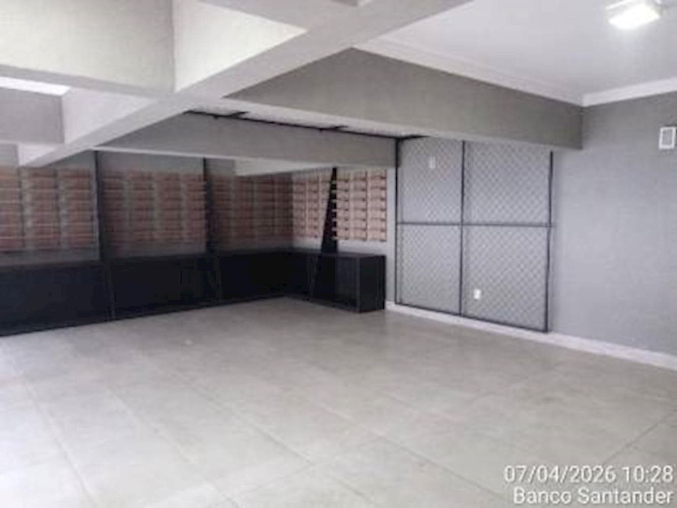 Foto 4 de 20: Casa em leilão em São José Dos Campos - SP, bairro Jaguari — Casa de Condomínio Residencial Jaguary - Jaguari - São José dos Campos/SP