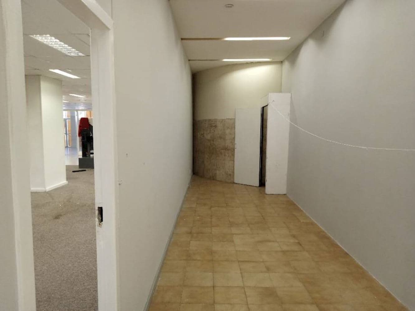 Foto 5 de 14: Comercial em leilão em São Luís - MA, bairro Centro — Loja Comercial no "Edifício Banco da Lavoura" - Centro - São Luís/MA