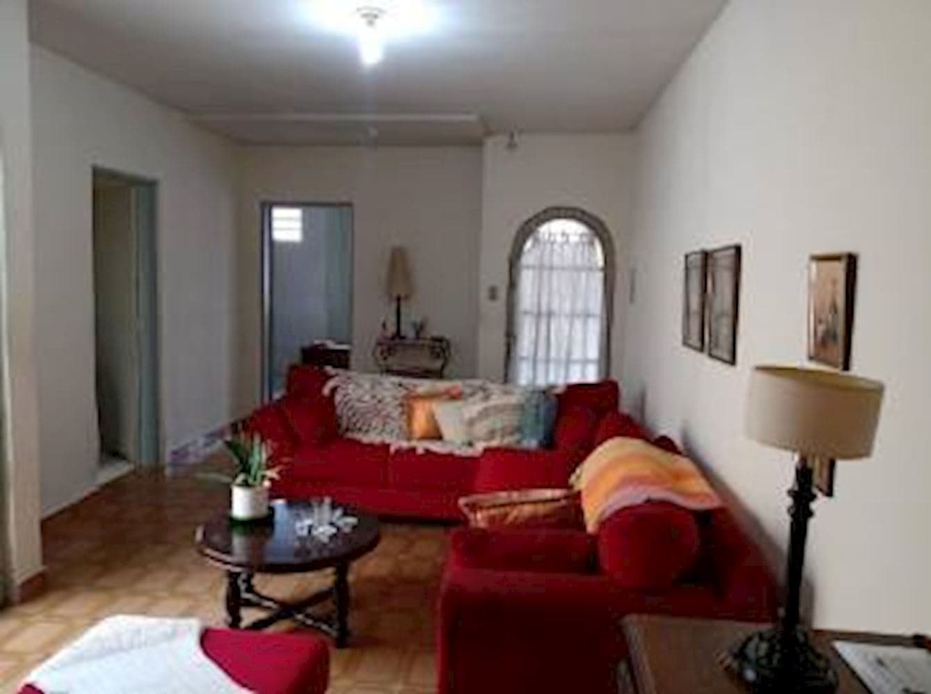 Foto 4 de 9: Casa em leilão em Taubaté - SP, bairro Centro — Casa no Centro - Taubaté/SP