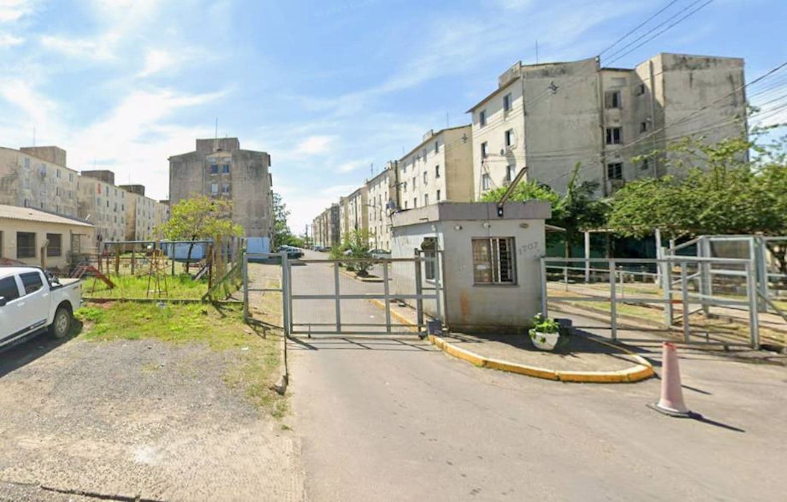 Foto 1 de 6: Apartamento em leilão em Canoas - RS, bairro Rio Branco — Apartamento em Rio Branco - Canoas/RS