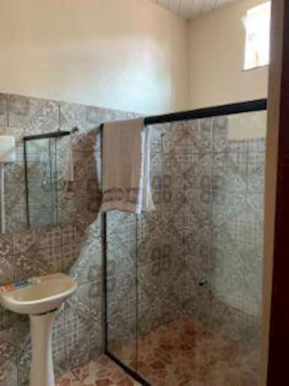 Foto 6 de 14: Casa em leilão em Santarém - PA, bairro Aeroporto Velho — Casa no Aeroporto Velho - Santarém/PA