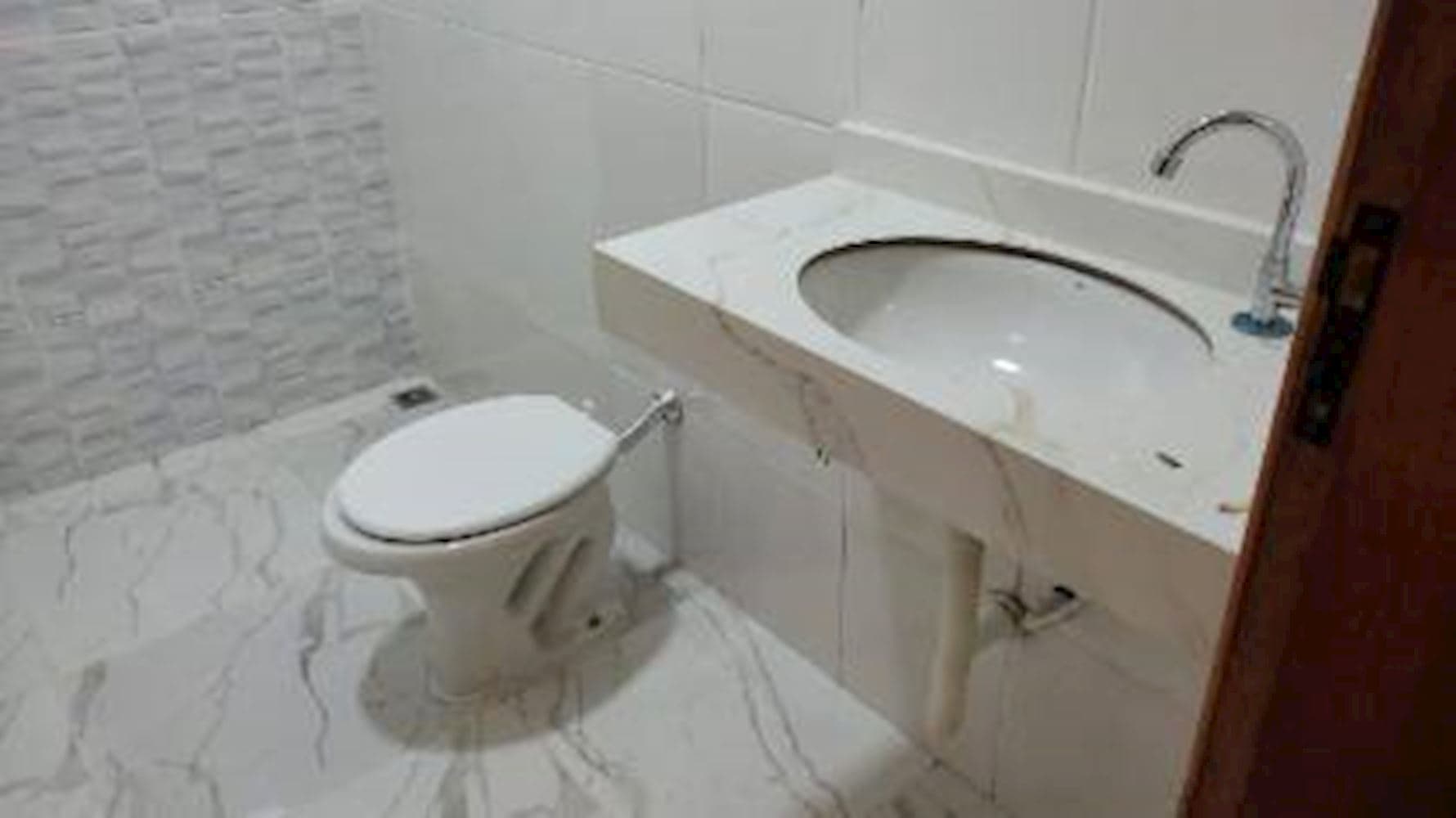 Foto 6 de 10: Casa em leilão em Arenápolis - MT, bairro Bela Vista — Casa na Bela Vista - Arenápolis/MT