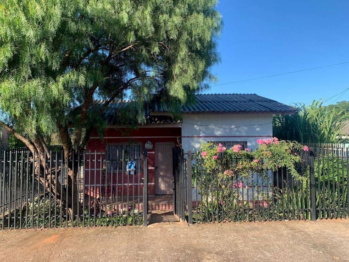 Foto 4 de 19: Casa em leilão em Passo Fundo - RS, bairro Roselândia — Casa em Roselândia - Passo Fundo/RS