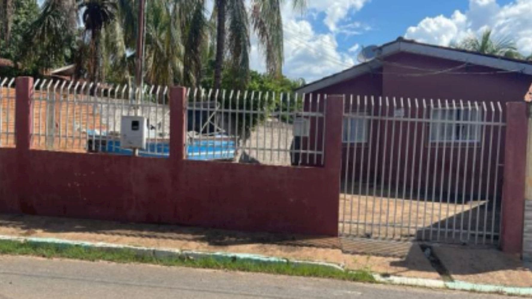 Foto 2 de 5: Casa em leilão em Santo Antônio De Leverger - MT, bairro Centro — Casa no Centro de Santo Antônio do Leverger/MT